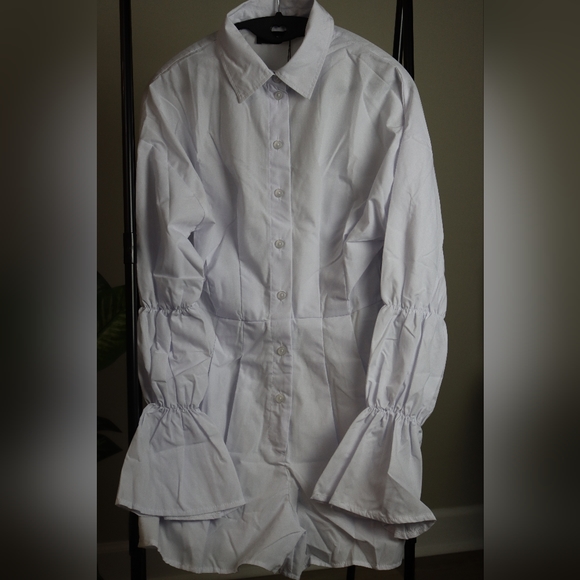 Button Up Shirt Style Romper - Picture 3 of 9